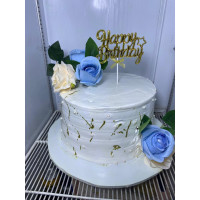 8 Inches Double Layer Vanilla Whipped Cream Cake with Roses on Top